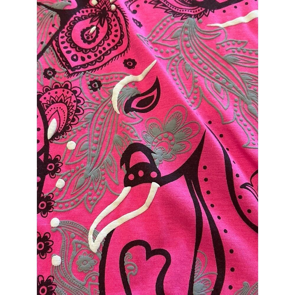Bright Pink Elephant Graphic T Shirt Womens Size Medium M Short Sleeve EUC - Picture 8 of 10